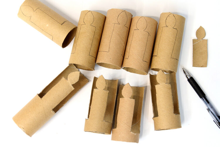 使用纸板制作 DIY 烛台工艺品的蜡烛正在成型。