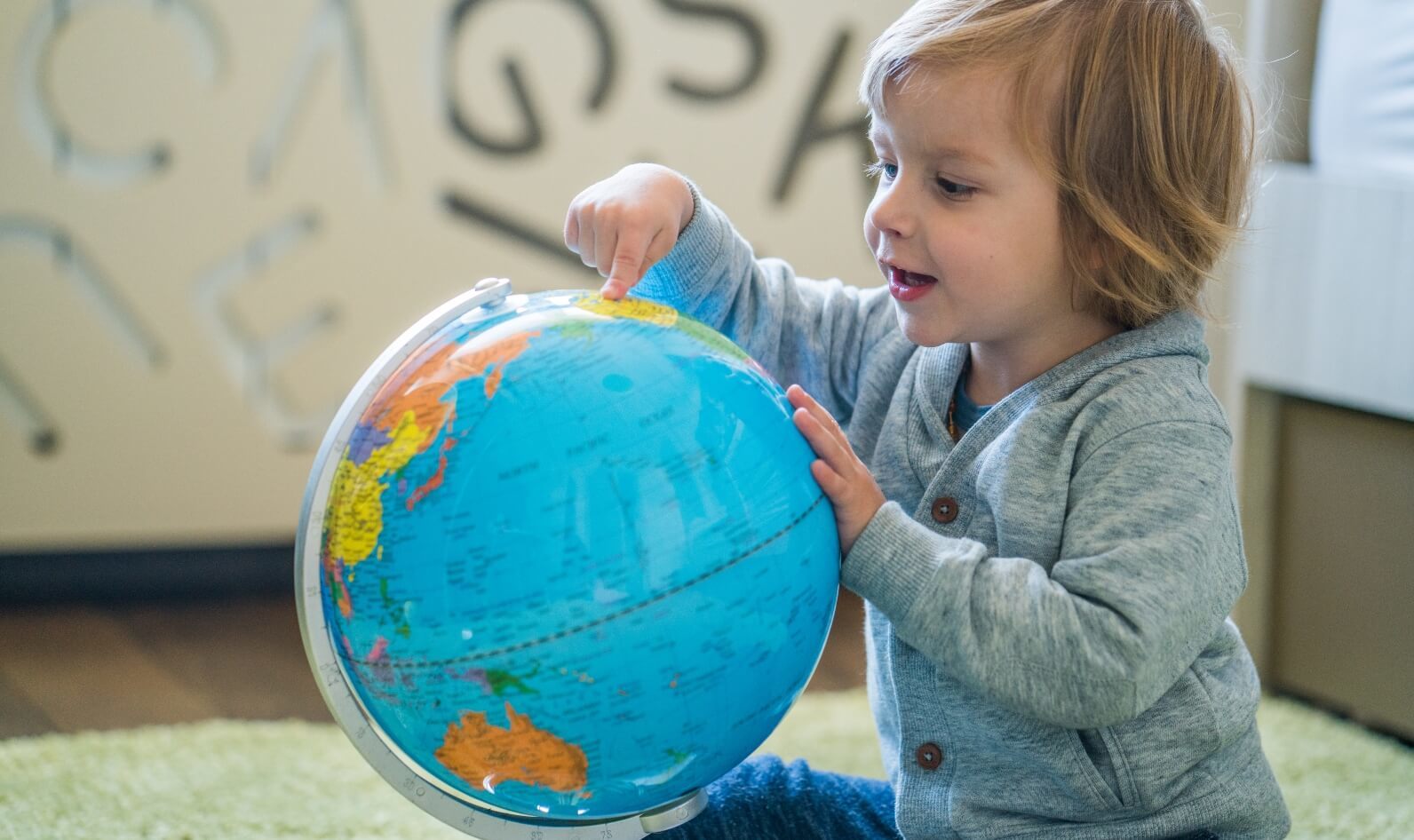 Using Gestures to Boost Kids' Language Skills PBS KIDS for Parents